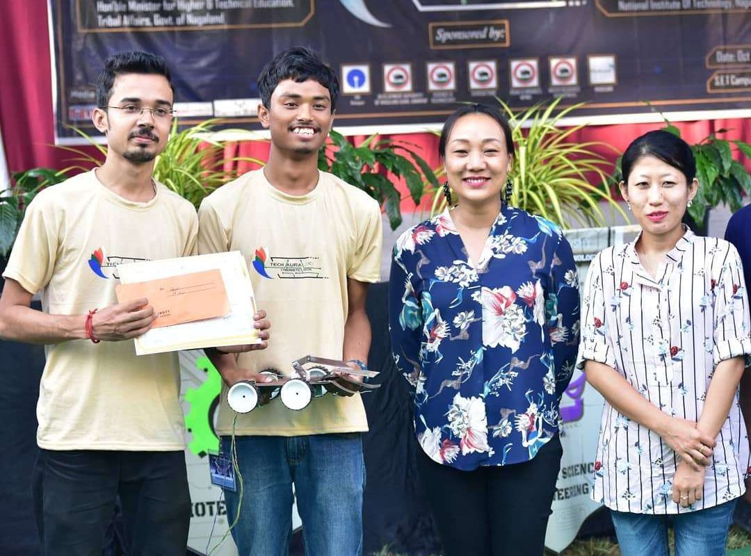 76856758_189425418755475_3363339304408892621_n